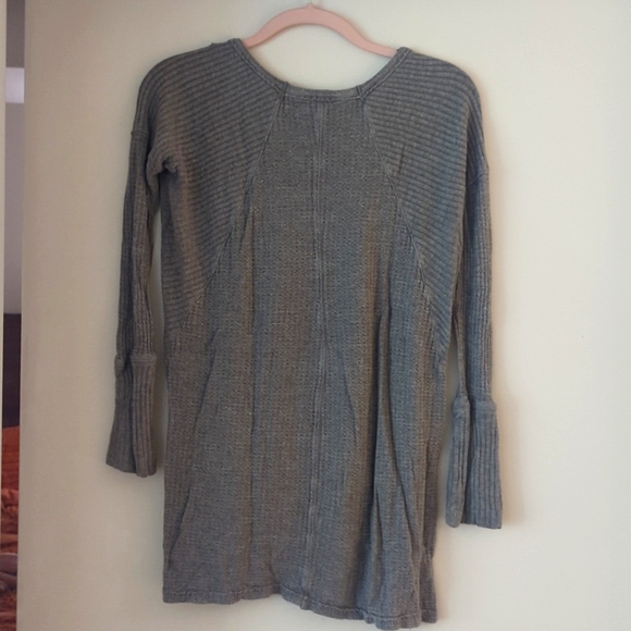 Free People long sleeve waffle shirt - Picture 2 of 3